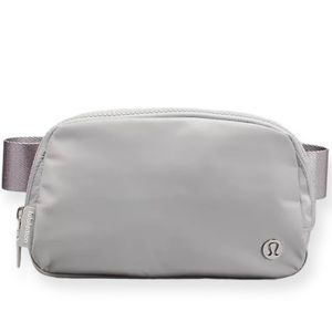 Lululemon Everywhere Belt Bag Silver Drop Extended Strap